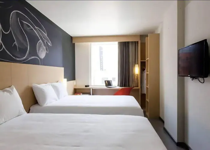 Ibis Alameda 3*