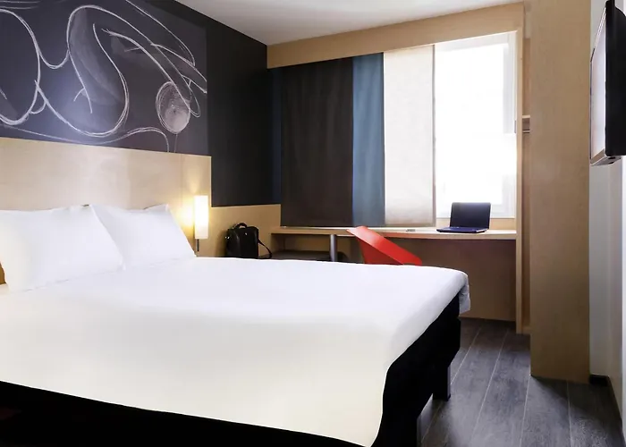 Ibis Alameda 3*