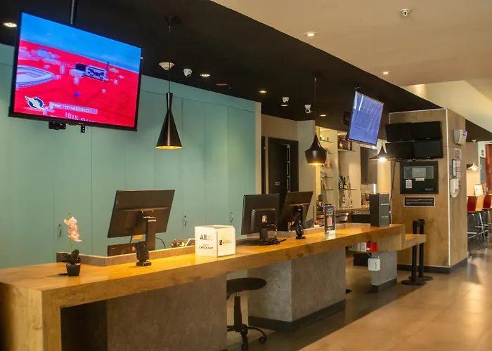 Hotel Ibis Alameda 3*