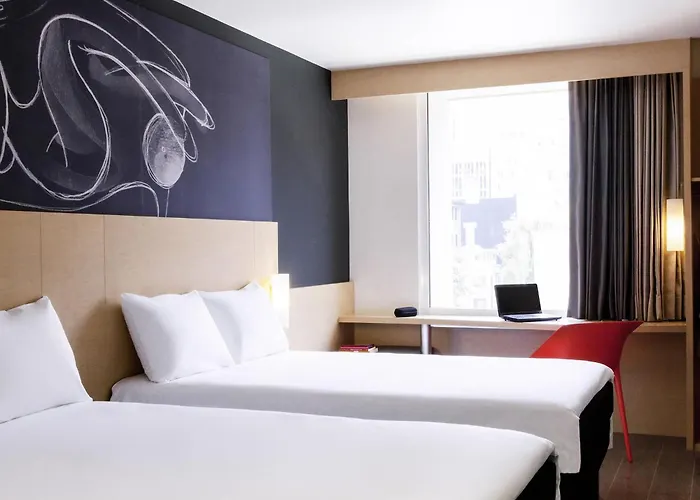 Hotel Ibis Alameda 3*