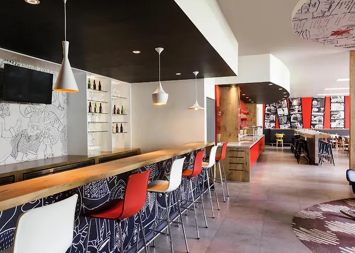 Hotel Ibis Alameda 3*