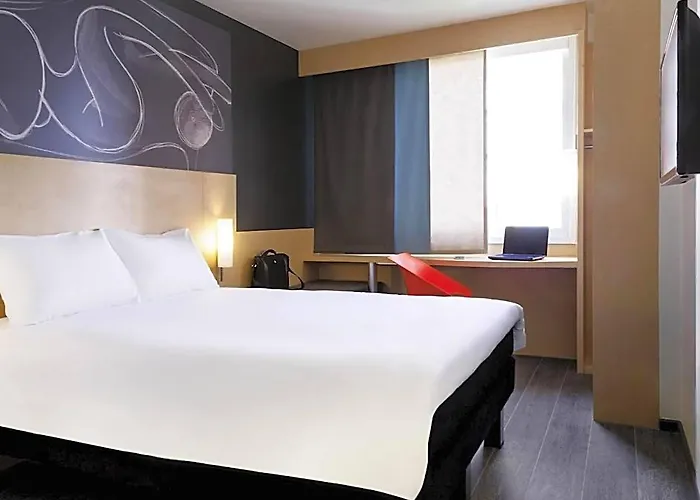 Ibis Alameda 3*